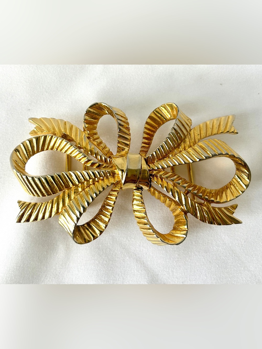 MIMI Di N 1986 Belt Buckle Vintage Gold Tone 2 Piece Buckle Bow Design